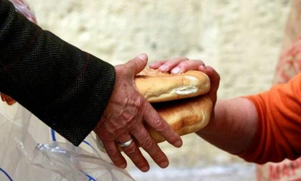 Ποιες περιοχές της Ελλάδας κινδυνεύουν με φτώχεια ή κοινωνικό αποκλεισμό