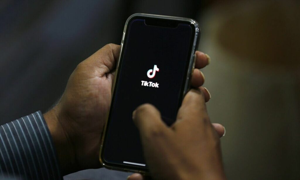 Τέλος το Tik Tok στην Αλβανία από 1η Ιανουαρίου